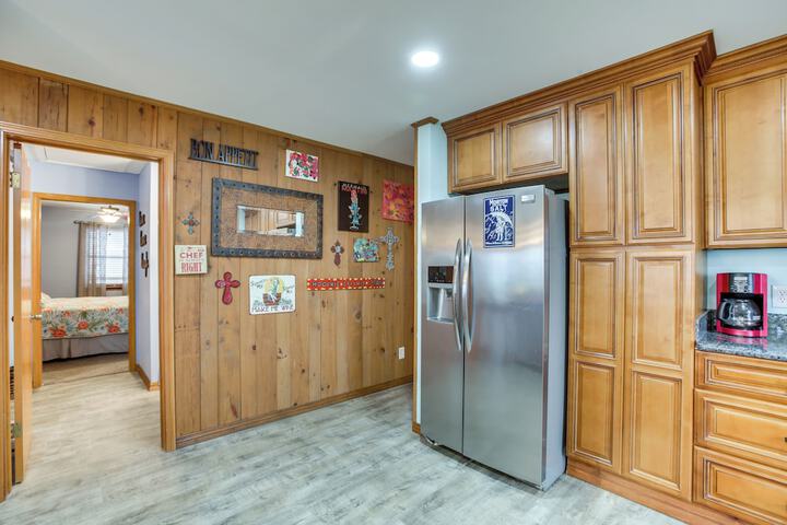 Private Dock Lanai: Bayou Retreat in Barataria!