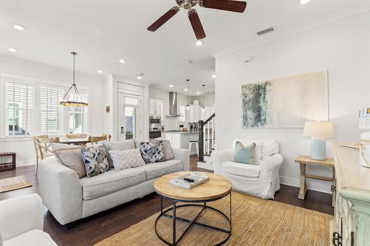 Prominence on 30A by Panhandle Getaways