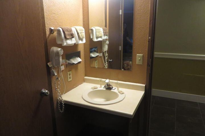 Room 47 of 58