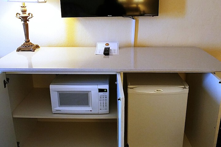 Room 31 of 65