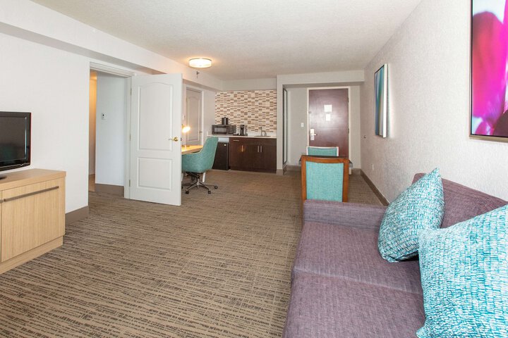 Room 45 of 66
