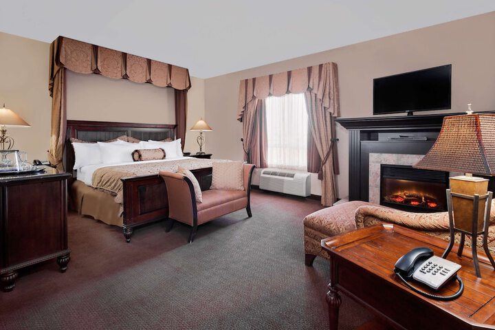 Room 8 of 31