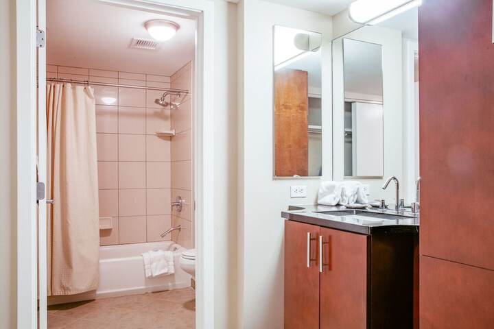 Room 15 of 19