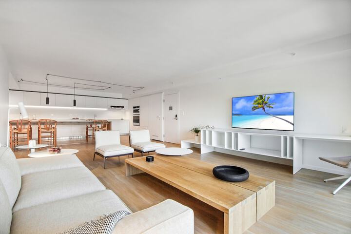 Beach Haus Bal Harbour