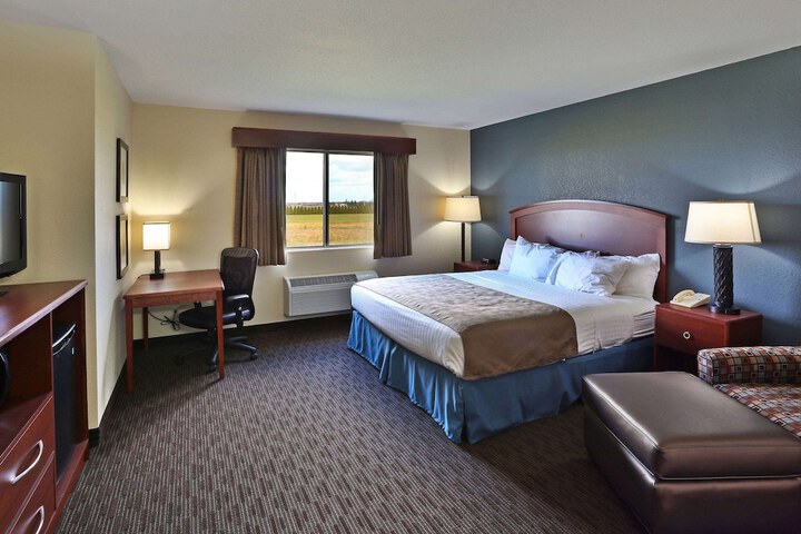 Room 15 of 28