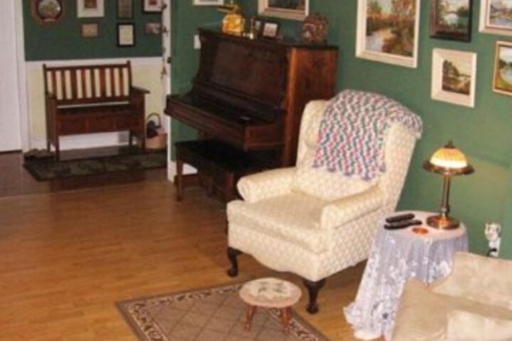 The Cobbled Path Bed and Breakfast