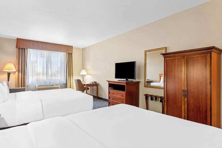 Room 48 of 54