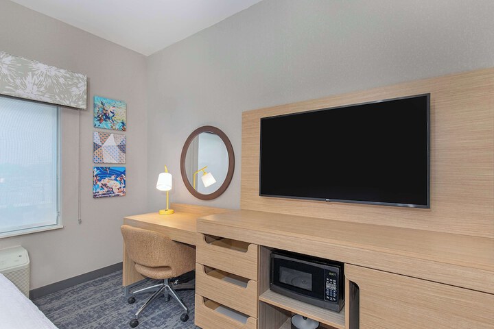 Hampton Inn Albertville