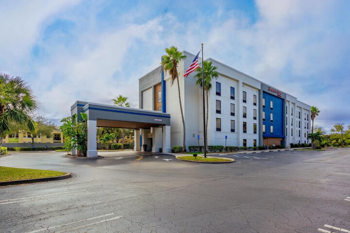 Hampton Inn & Suites Port St. Lucie West