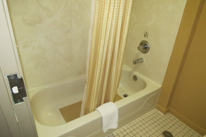 First Western Inn Caseyville