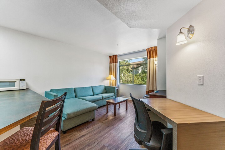 Metro Chandler Extended Stay