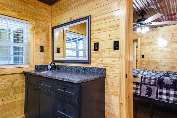 Huntsville Vacation Rental w / Hiking & ATV Trails!