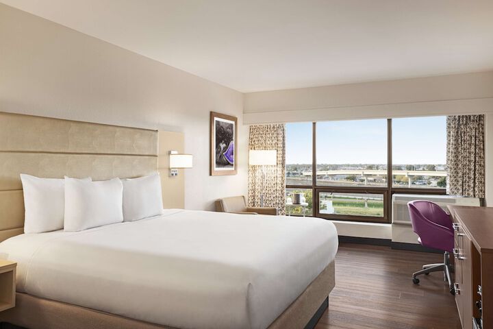 DoubleTree by Hilton Hotel New Orleans Airport