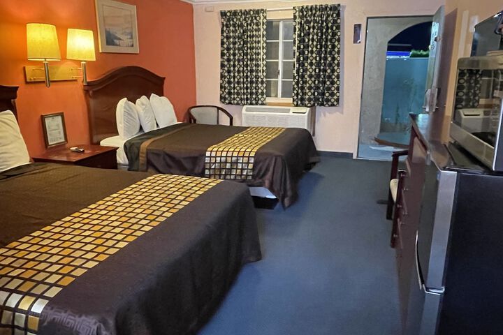 Room 21 of 23