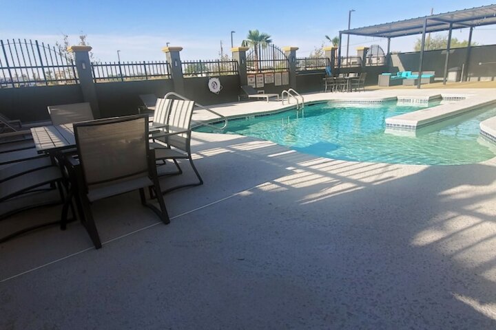 Pool 9 of 70