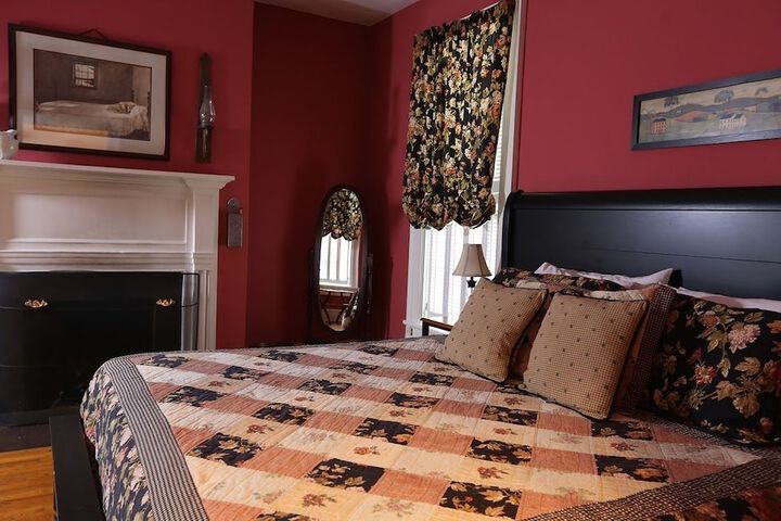 Room 15 of 57