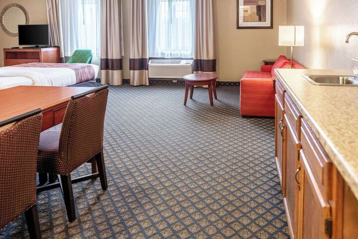 Room 16 of 47