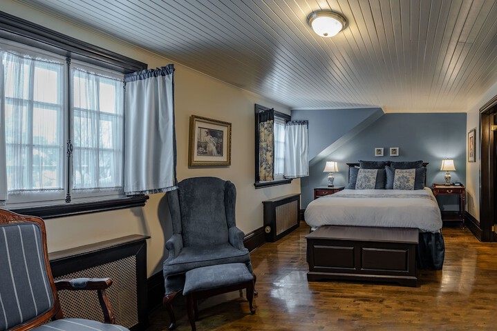 Room 22 of 47