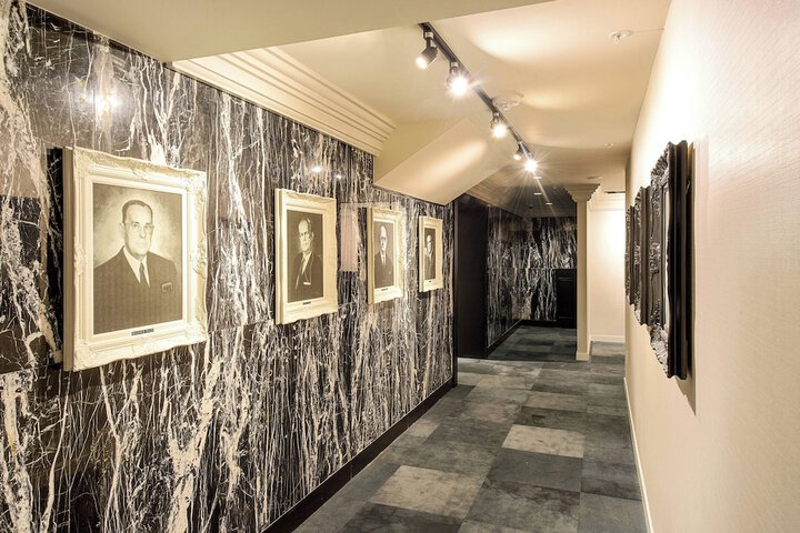 WATERMARK Baton Rouge Autograph Collection
