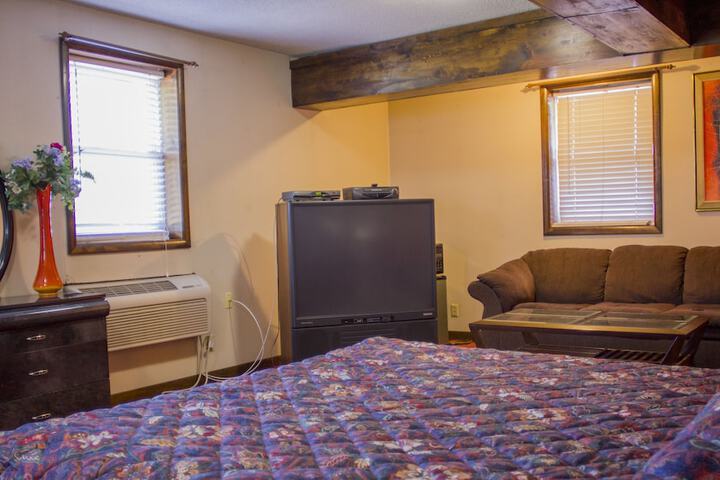 Room 14 of 35
