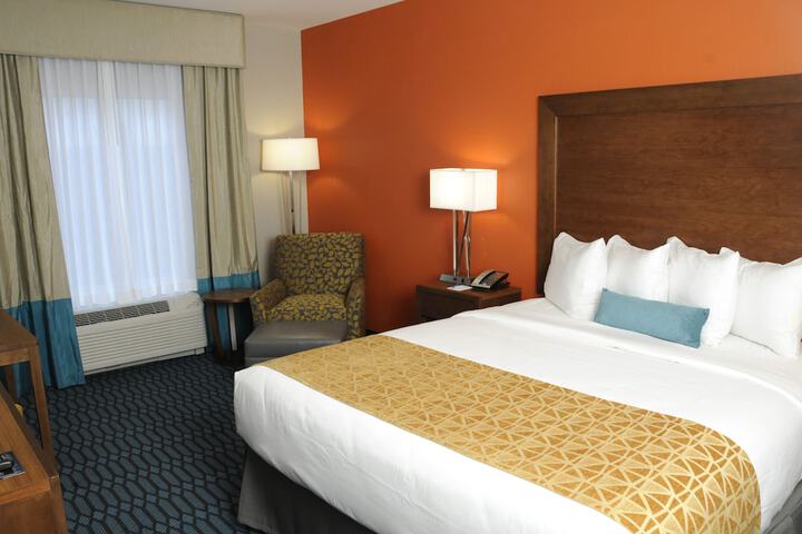 Rising Star Casino Resort