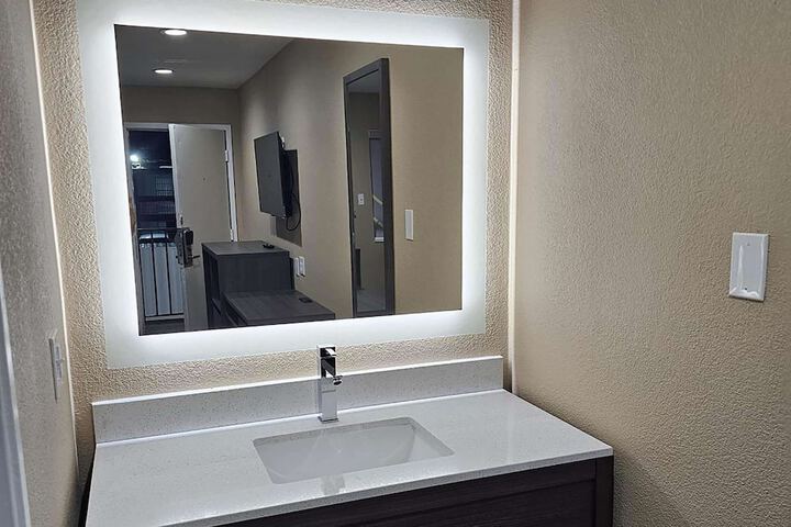 Room 3 of 19