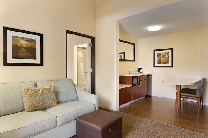 Hampton Inn & Suites Tarpon Springs