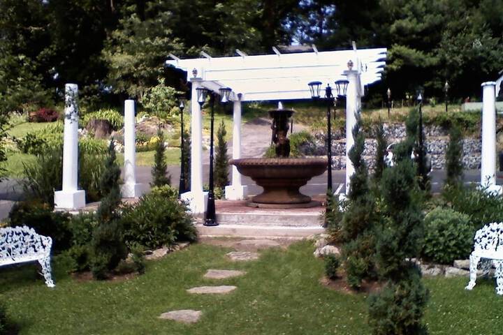 Property Grounds 25 of 27