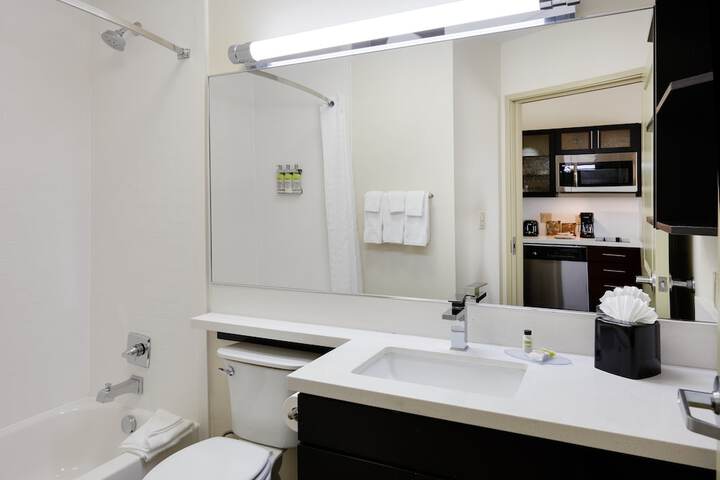 Candlewood Suites Dallas NW - Farmers Branch by IHG