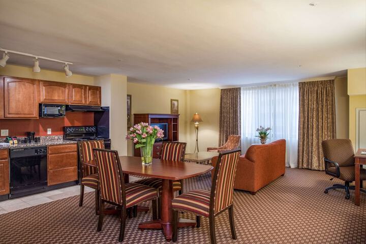 Room 47 of 85