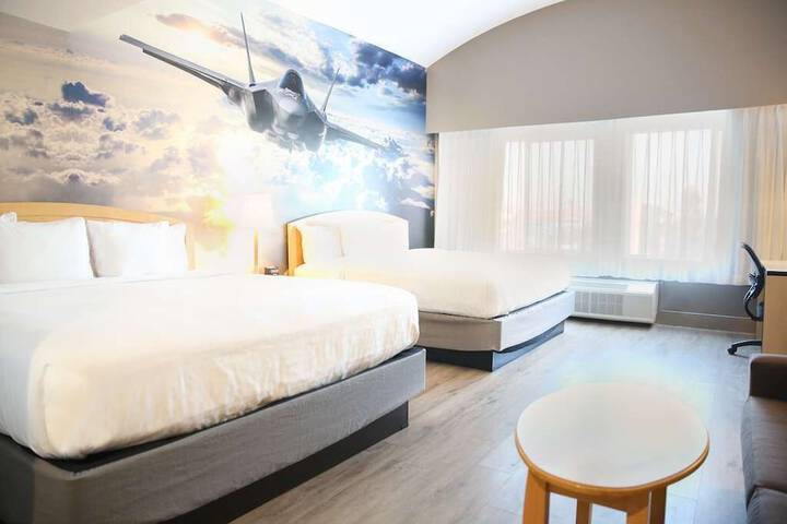 The Hanford Hotel an Ascend Collection Hotel