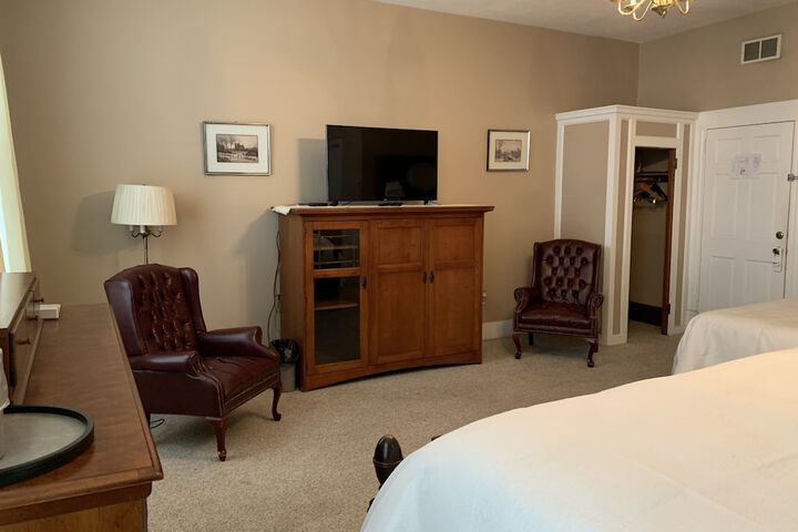 Room 25 of 35
