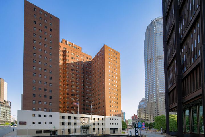 DoubleTree by Hilton Hotel & Suites Pittsburgh Downtown