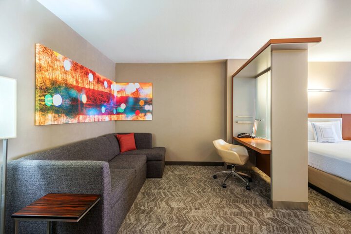 Room 18 of 26