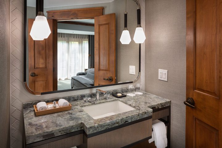 The Hythe a Luxury Collection Resort, Vail