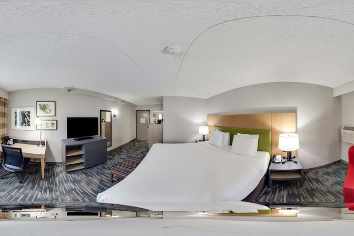 Room 18 of 35