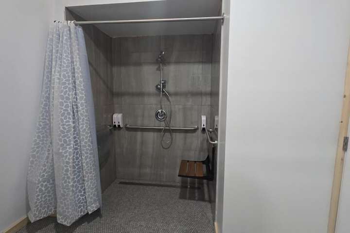 Room 71 of 126