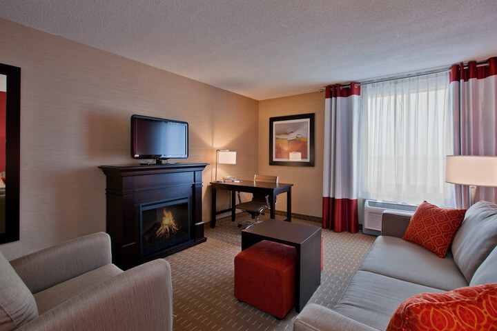 Room 44 of 65