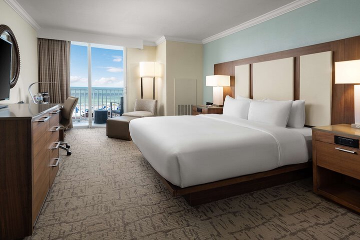 Hilton Clearwater Beach Resort & Spa