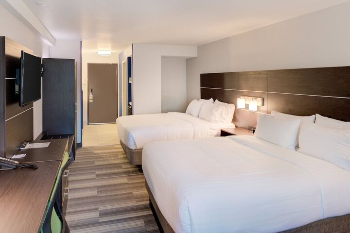 Holiday Inn Express Newberg - Wine Country by IHG