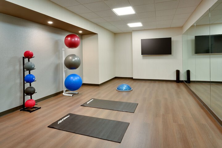 Health and Fitness 32 of 34