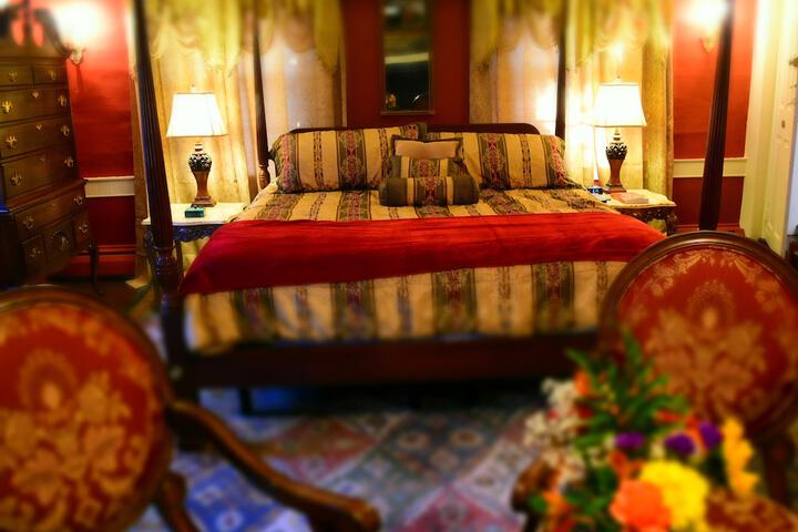 Room 19 of 41