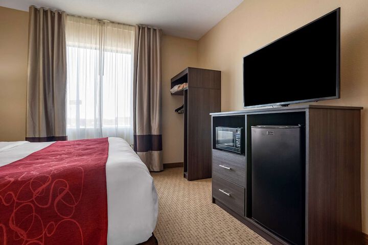 Room 21 of 28