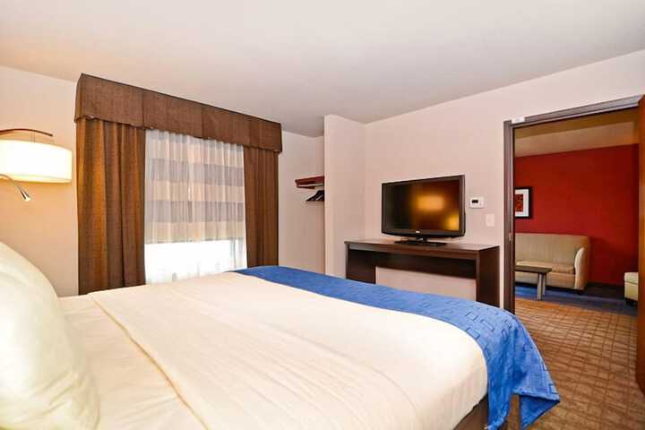 Room 19 of 40