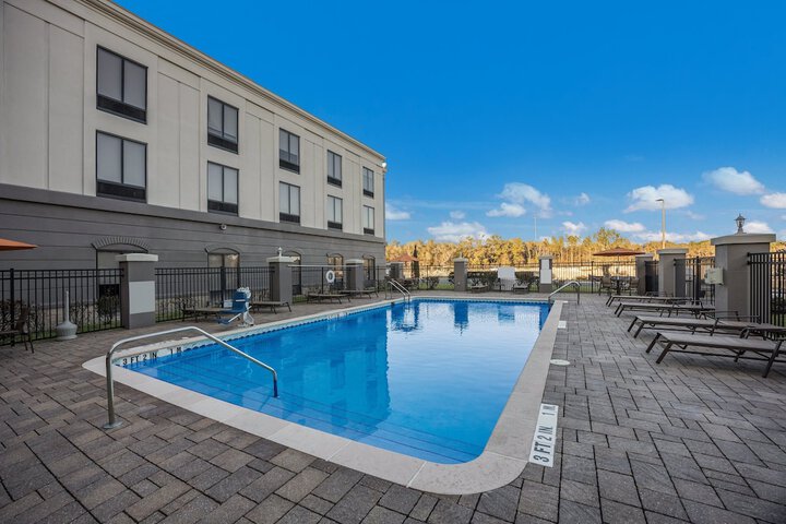 Pool 9 of 71