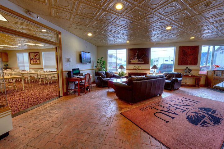 Hotel Interior 12 of 36