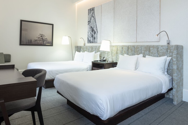 Room 20 of 32