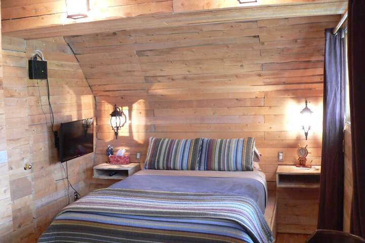 Room 3 of 31