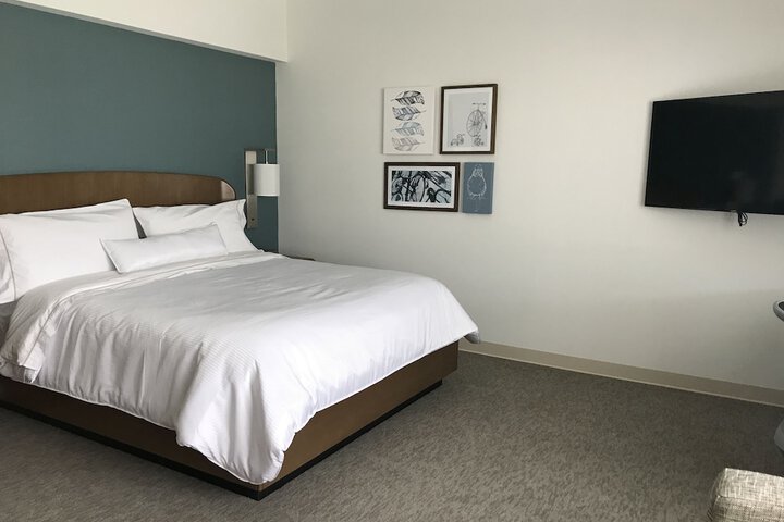 Room 15 of 31