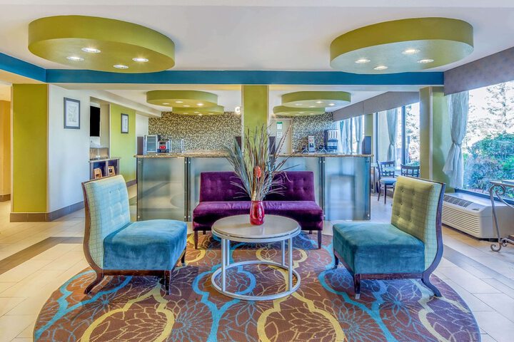 Hotel Interior 12 of 30